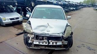 Vrakbiler auto Daihatsu Sirion Sirion 2 (M3), Hatchback, 2005 1.0 12V DVVT 2007/3