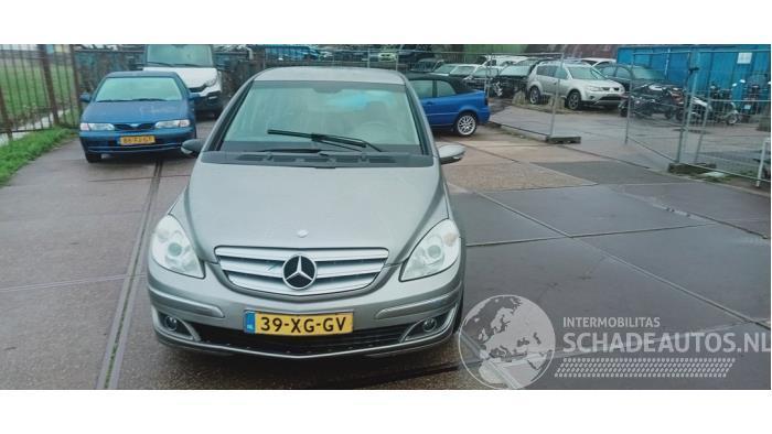 Mercedes B-klasse B (W245), Hatchback, 2005 / 2011 2.0 B-200 16V