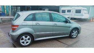 Mercedes B-klasse B (W245), Hatchback, 2005 / 2011 2.0 B-200 16V picture 4