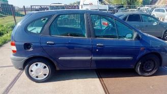 Renault Mégane Scénic Scenic I (JA), MPV, 1999 / 2003 1.4 16V picture 4