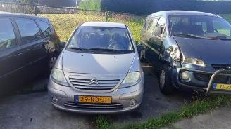 Vrakbiler auto Citroën C3 C3 (FC/FL/FT), Hatchback 5-drs, 2001 / 2012 1.4 2003/8