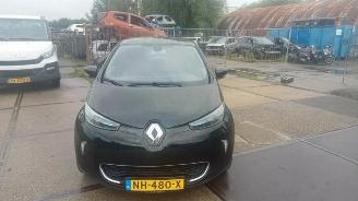 Vrakbiler auto Renault Zoé Zoe (AG), Hatchback 5-drs, 2012 46kW 2015/2