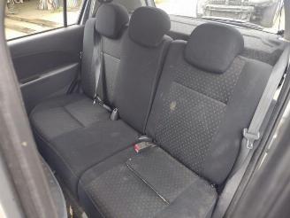 Daihatsu Sirion Sirion 2 (M3), Hatchback, 2005 1.0 12V DVVT picture 11