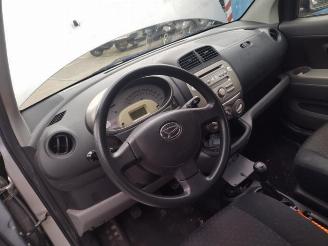 Daihatsu Sirion Sirion 2 (M3), Hatchback, 2005 1.0 12V DVVT picture 12