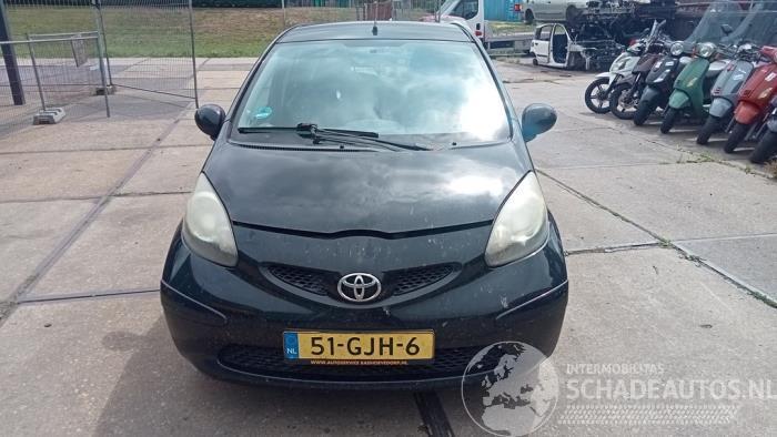 Toyota Aygo Aygo (B10), Hatchback, 2005 / 2014 1.0 12V VVT-i