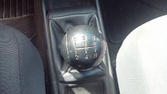 Chevrolet Aveo  picture 6