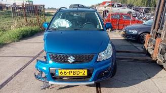 Vrakbiler auto Suzuki SX4 SX4 (EY/GY), SUV, 2006 1.6 16V 4x2 2011/1