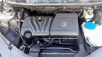 Mercedes B-klasse B (W245), Hatchback, 2005 / 2011 2.0 B-200 16V Turbo picture 10