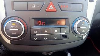 Kia Cee d Cee'd Sporty Wagon (EDF), Combi, 2007 / 2012 1.6 CVVT 16V picture 6