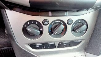 Ford Focus  picture 7
