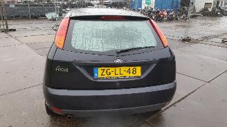 Ford Focus  picture 3