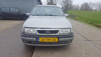 begagnad bil auto Opel Vectra Vectra A (88/89) Hatchback 1.6 i Ecotec (X16SZ) [52kW]  (09-1993/11-1995) 1995/1