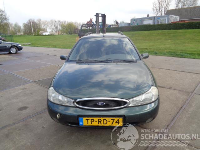 Ford Mondeo Mondeo II Wagon Combi 1.8 TD CLX (RFN) [66kW]  (08-1996/09-2000)