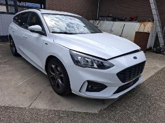 Ford Focus 15 ecoboost automaat 150 pk ST line picture 2