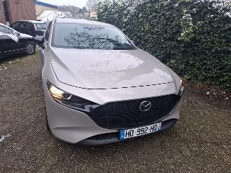Mazda 3 New mazda 3 2.5 hybride  rijdbaar  1 spatbord spuiten vv picture 4