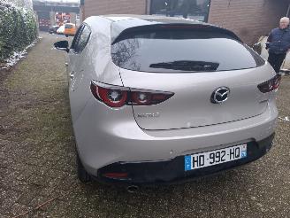Mazda 3 New mazda 3 2.5 hybride  rijdbaar  1 spatbord spuiten vv picture 10
