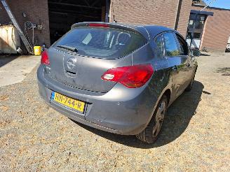 Opel Astra Astra 1.4 Hatchback airco  inruiler165000km fahrt gut 100% picture 7