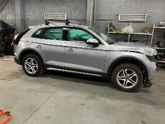 Schadeauto Audi Q5 50tfsi e hybride plug inn   leer executive 2024 2024/1