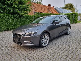 krockskadad bil auto Mazda 3 SKYACTIV-D 150 6AT Aut. GT-M Stoelverw 2018/1