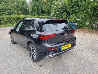krockskadad bil auto Volkswagen Golf eHybrid Pano Navi Led 2025/2
