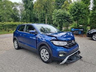 uszkodzony samochody osobowe Volkswagen T-Cross 1.0 TSI 70KW Navi Camera 2020/6