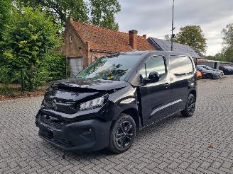 Auto incidentate Citroën Berlingo BlueHDI 130 Aut. 2024/6