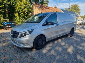 Damaged car Mercedes Vito 116 CDI Aut Extra lang 2023/4