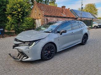 Unfallwagen Toyota Corolla 1.8 Hybrid GR Sport Stoelverw Navi 2023/11