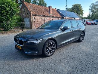 Avarii autoturisme Volvo V-60 B3 Aut. Navi Led 2021/6