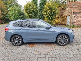 BMW X1 Xdrive 25e M-Pakket Panorama Headup Stoelverw. picture 2