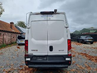 Iveco Daily 35-140 Hi-Matic Airco Navi picture 5