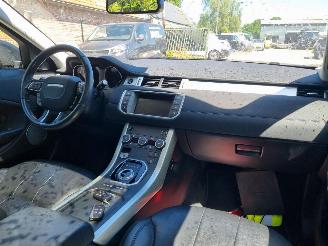 Land Rover Range Rover Evoque 20d 110KW AWD Aut. Pano picture 11