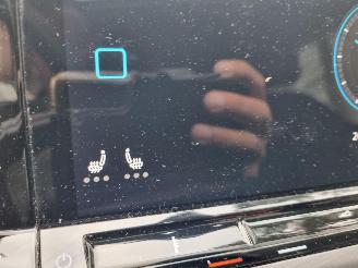 Volkswagen Golf eHybrid Pano Navi Led picture 19