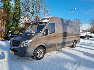 Vaurioauto  passenger cars Mercedes Sprinter 313 CDI MAXI Airco 2016/6