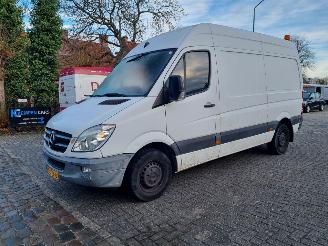 skadebil auto Mercedes Sprinter 313 CDI L2 H2 Airco 2011/10