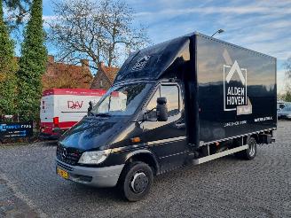 skadebil auto Mercedes Sprinter 413 CDI Bakwagen + Laadklep 2006/7