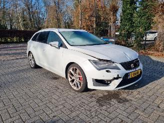 Unfallwagen Seat Leon FR 1.4 TSI Aut 150pk 2015/9