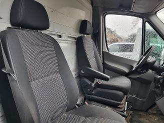 Mercedes Sprinter 519 V6 CDI Aut. Airco picture 11