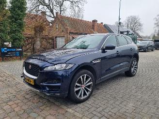 Vaurioauto  passenger cars Jaguar F-Pace 20d Aut. AWD 132KW Pano 2017/4