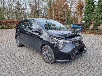 skadebil auto Kia Picanto 1.0 AUTOMAAT Navi Airco Camera 2025/7
