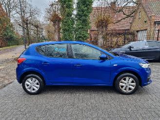 Dacia Sandero 1.0 TCe 90 Airco Camera picture 2