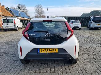 Toyota Aygo X 1.0 VVT-i AUTOMAAT picture 4