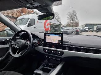 Audi A4 2.0 TDI Aut. Sline Pano Led Navi picture 10