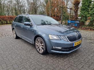 uszkodzony samochody osobowe Skoda Octavia 1.6 TDI Airco Navi Stoelverw 2020/1