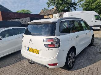 Citroën C4-picasso e-HDi 115 Aut. 7 Stoelen Pano picture 3