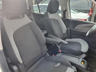 Citroën Grand C4 Picasso e-HDi 115 Aut. 7 Stoelen picture 13