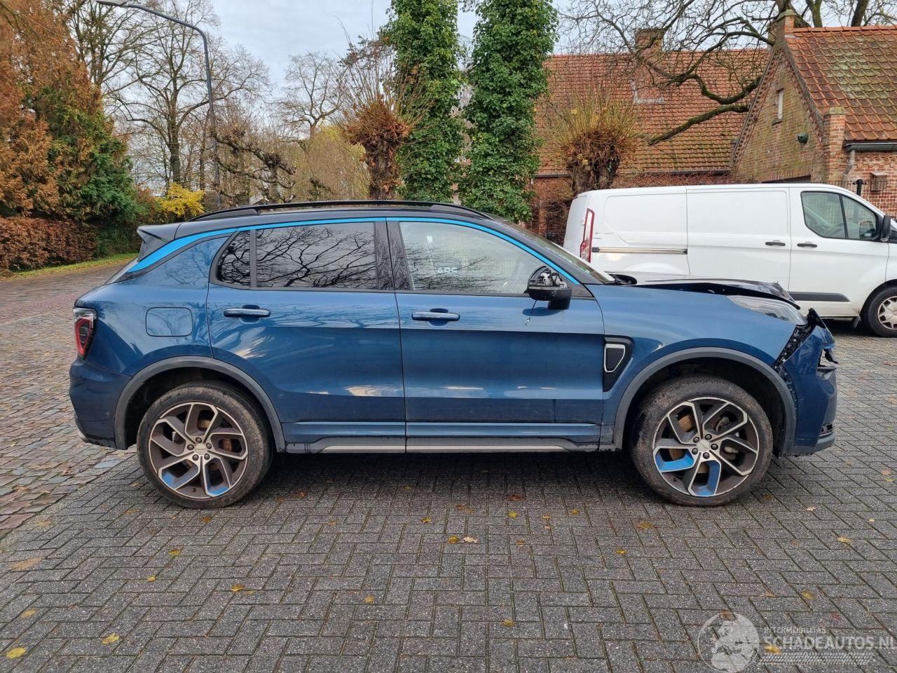 Lynk & Co 01 1.5 Plugin Hybr Pano Navi Led