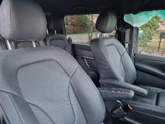 Mercedes V-klasse 300d 4Matic AMG Line DC Extra Lang Luchtvering picture 14