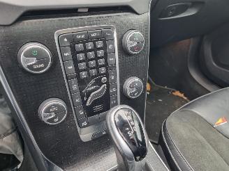 Volvo V-40 T3 Aut. Rdesign Pano picture 15