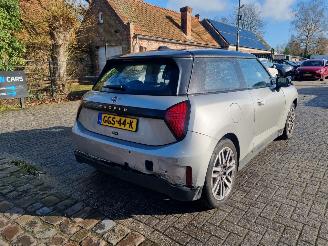 Mini Cooper E 40.7KW Navi Stoelver Led picture 3